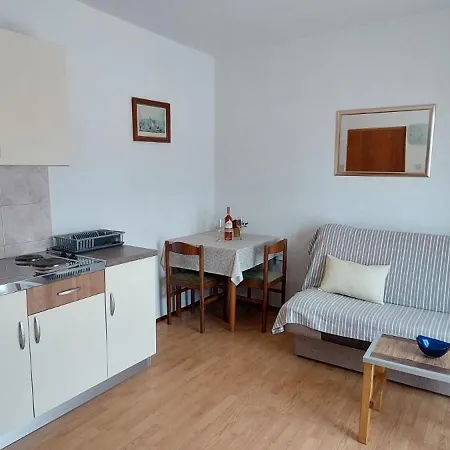 Milijana Rab Apartament *