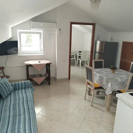 Milijana Rab Apartment